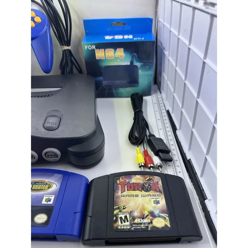 Nintendo 64 N64 Console Bundle w Controller Power Supply AV Cord 3 Games Retro